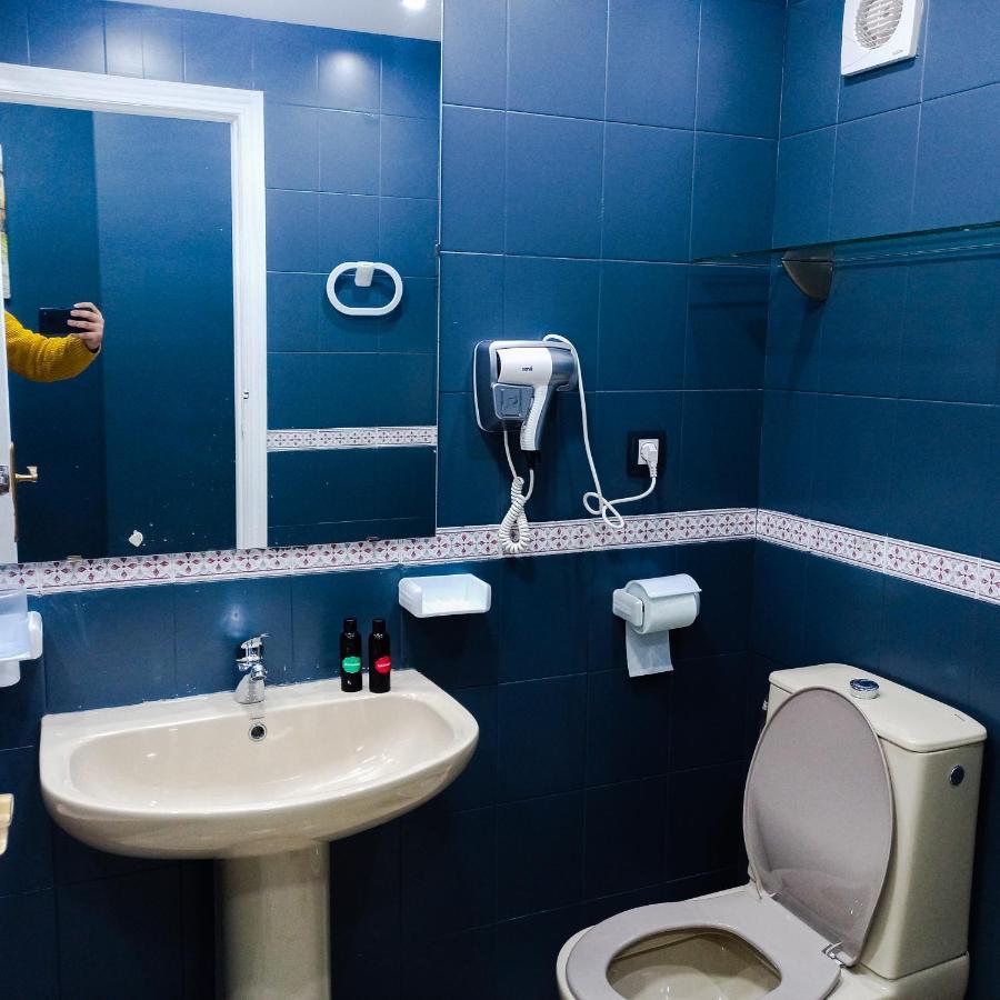 Nouveau Appartement Au Plein Centre Ville En Face Hilton Tanger Ngoại thất bức ảnh