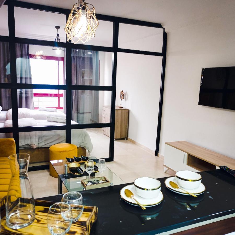 Nouveau Appartement Au Plein Centre Ville En Face Hilton Tanger Ngoại thất bức ảnh
